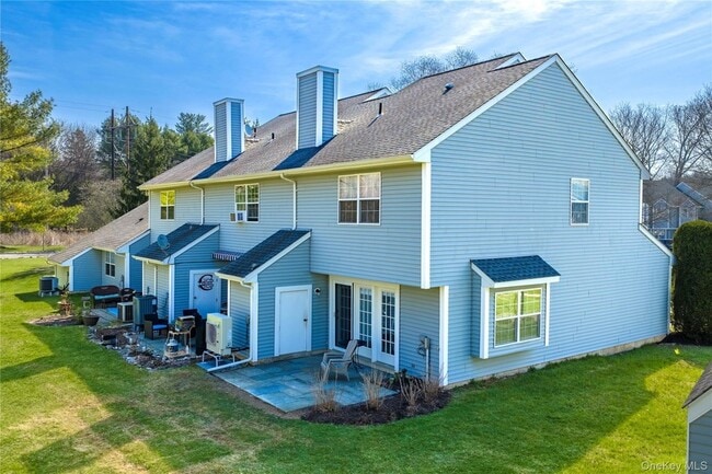 Photo - 3 Evergreen Way