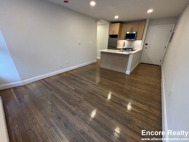 Photo - 529 Beacon St Unit 21