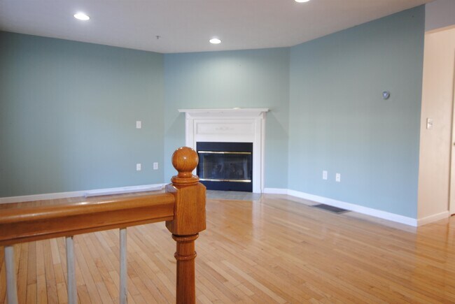 Photo - 65 Georgetown Dr