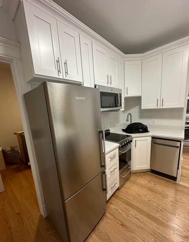 Photo - 38 Saint Germain St