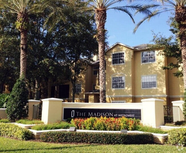 Building Photo - 2564 Robert Trent Jones Dr Rental