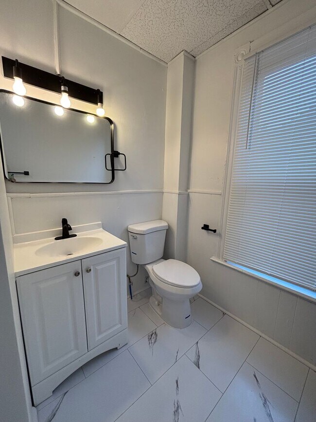 Photo - 1035 3rd Ave Unit 1035 3rd Ave  1