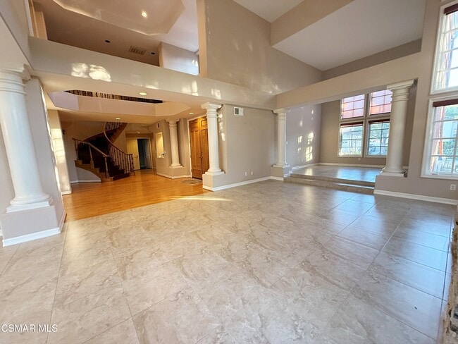 Photo - 267 High Meadow St