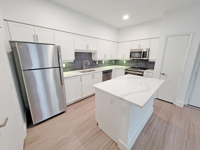 Photo - Pavilion Townplace at Inwood Village Apartments