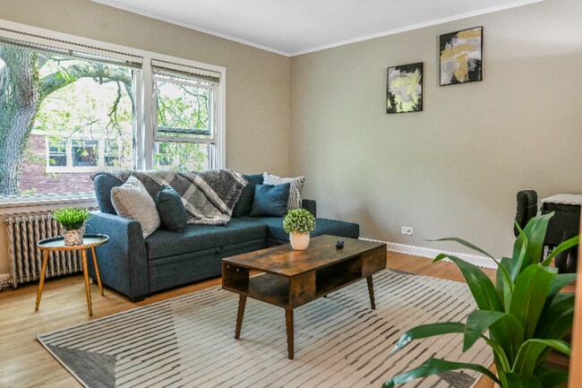 Photo - 432 Elmwood Ave Unit 2