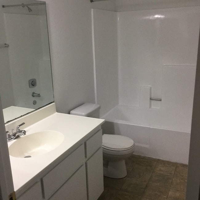 New Desert Vista Apartments Barstow, CA