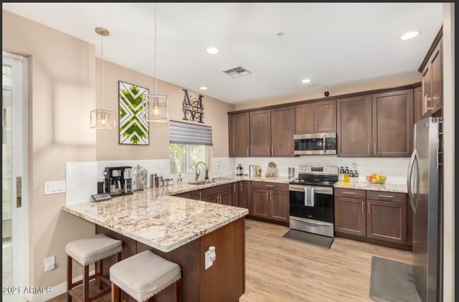 Photo - 2315 E Pinchot Ave