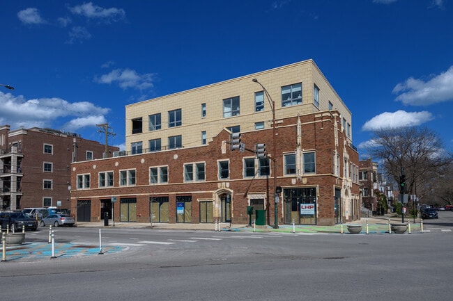 Photo - 3001 N Southport Ave