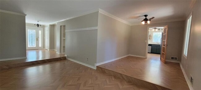 Photo - 5218 Meadowcreek Dr