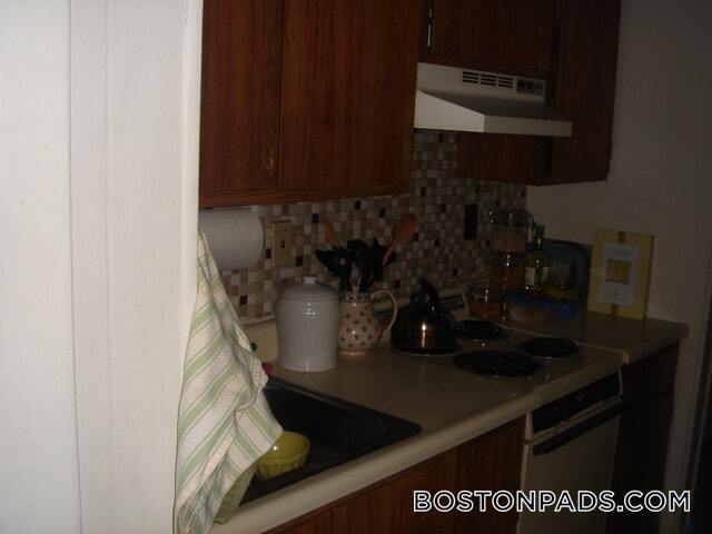 Photo - 879 Beacon St Unidad 22