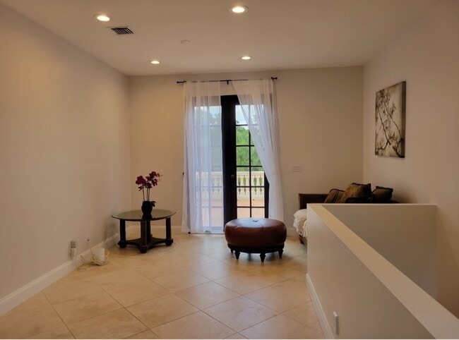 Photo - 10608 159th Ct N