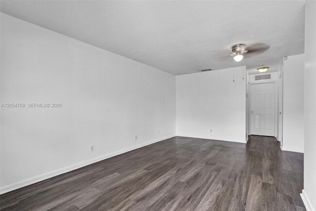 3201 NW 4th Terrace