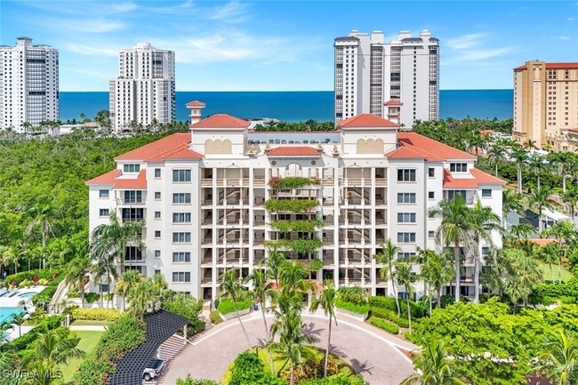 Building Photo - 8720 Bay Colony Dr Unit 404