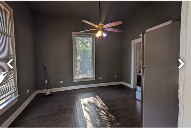 Photo - 225 W Monterey St