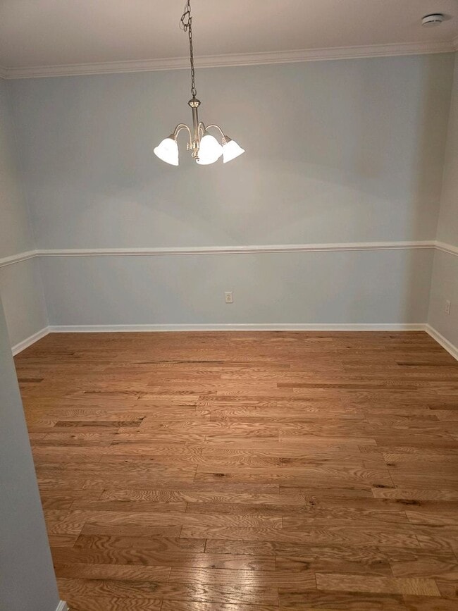 Photo - Spacious home located in quiet Cul De Sac