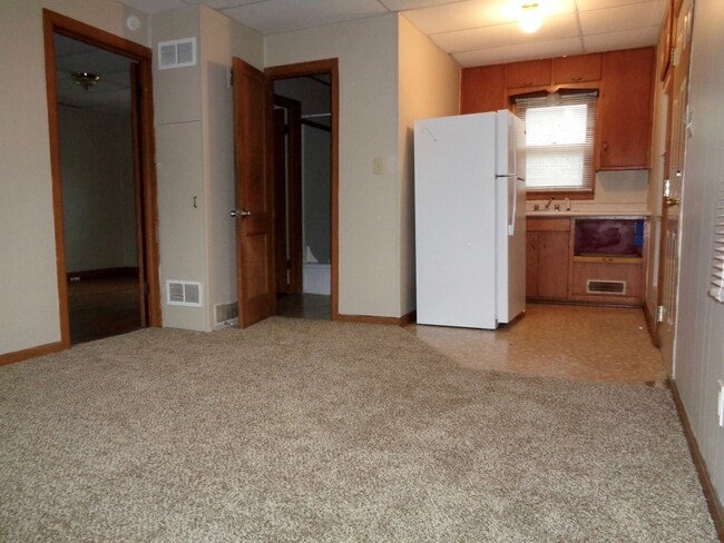 Photo - 1640 N Holyoke St Unidad 1640 N. Holyoke