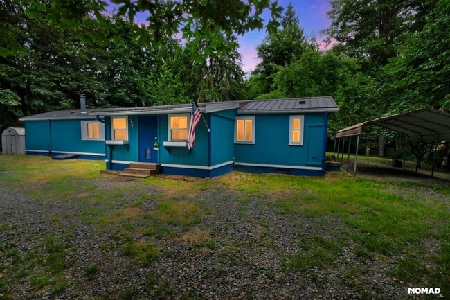 Charming 2BR House in Spanaway - Charming 2BR House in Spanaway