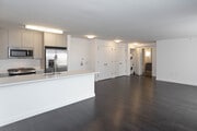 2BR,2BA w/Dining Area- 1136SF-Kitchen Living Room