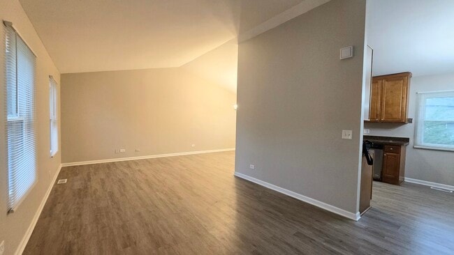 122 Canton Ln