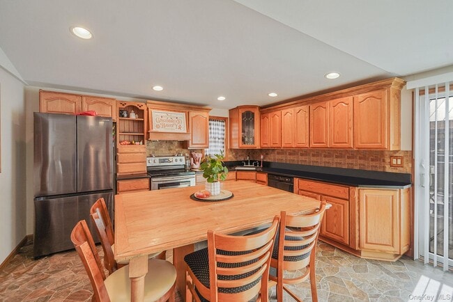 Photo - 44 Fourth St