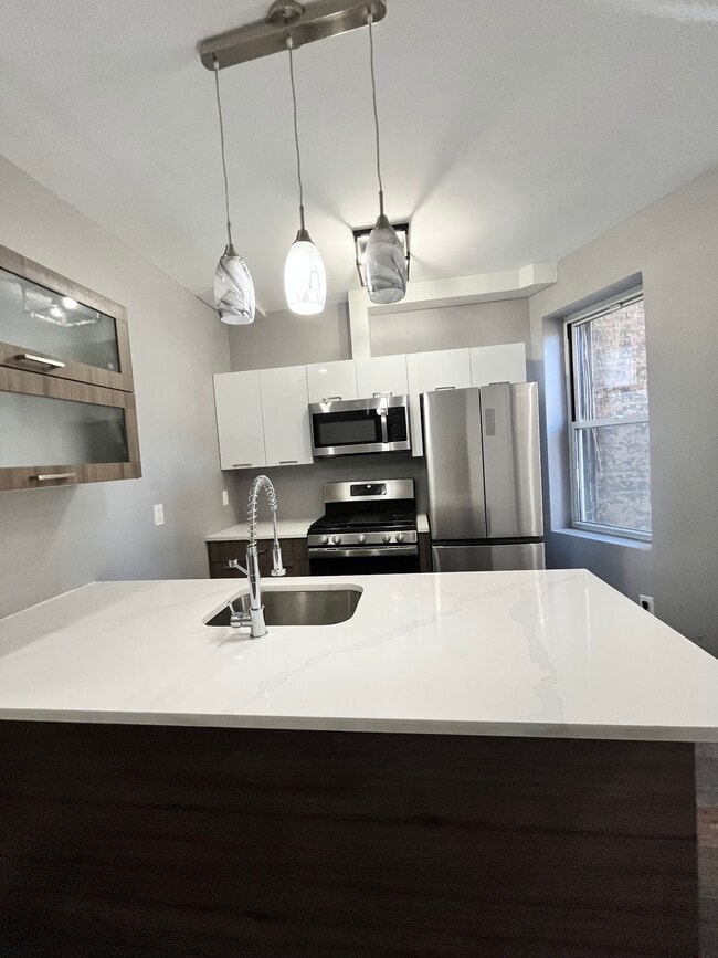 270 Hancock Ave 2 - 271 Hancock Ave Unit 2