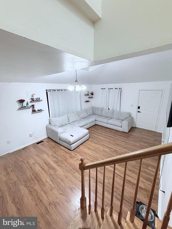 Photo - 13908 Greenfield Ave