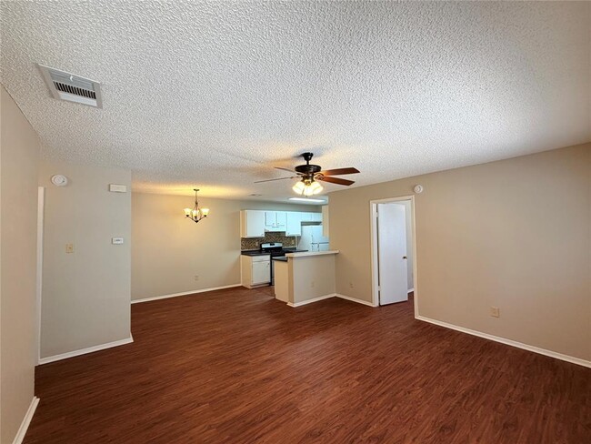 12102 Arrowwood Dr