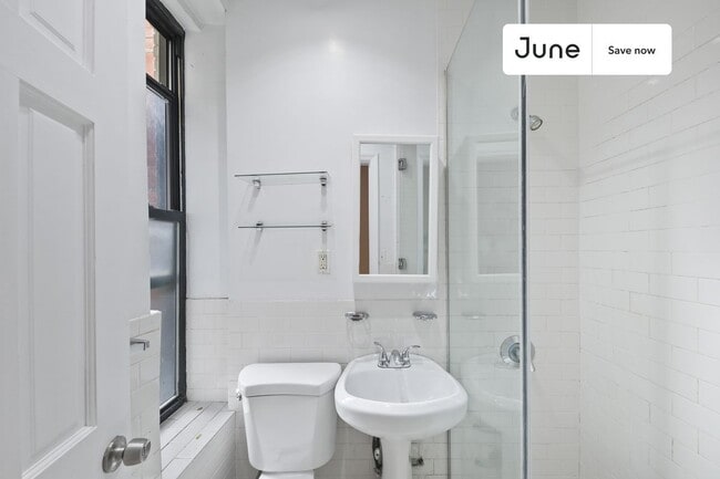 Photo - 715 E 5th St Unidad 1D