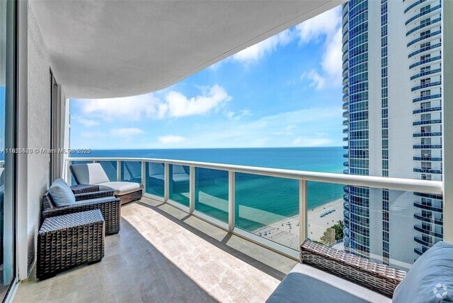 Building Photo - 15901 Collins Ave Unit 2002 Rental
