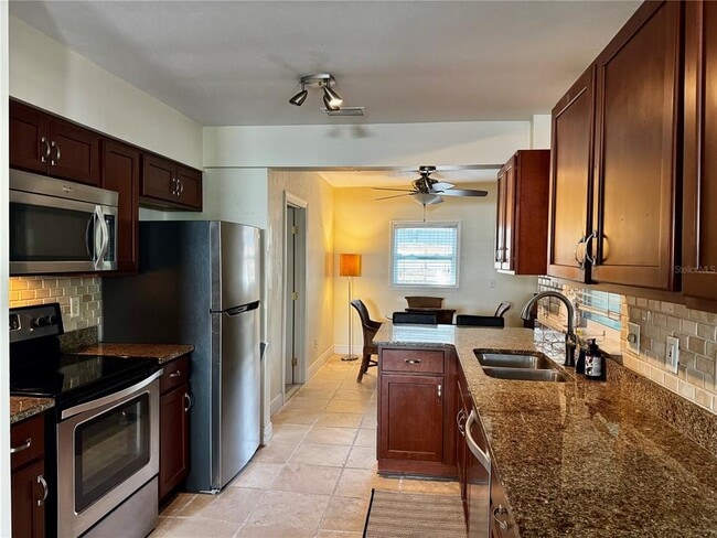 Photo - 2559 Arlington St