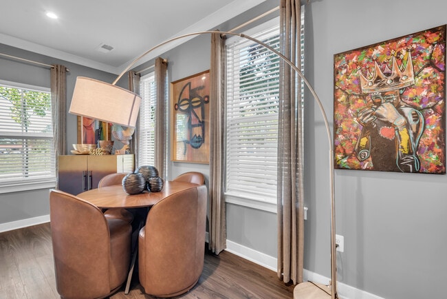 Living/Dining Room - 10133 Seattle Slew Ln Unidad A