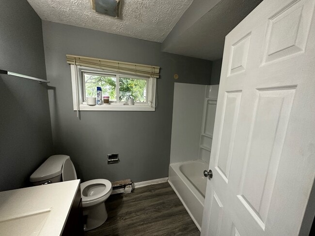 Photo - 332 Lake Rd Unit Cozy 1 bedroom apartment