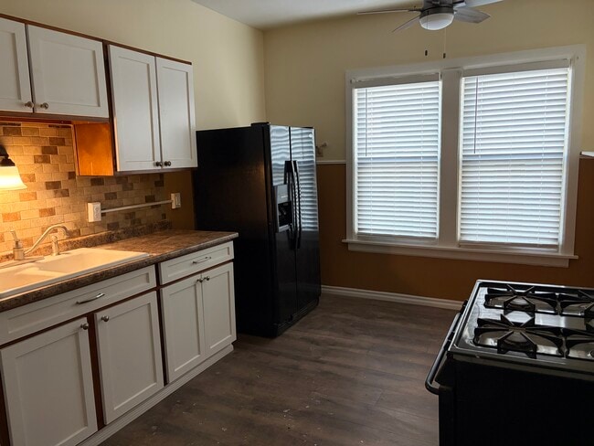 Photo - 1376 Amherst St Unit 3