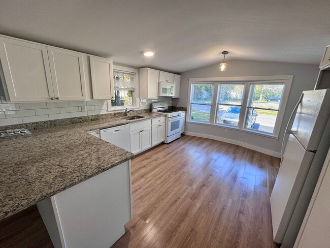 Freshly Renovated Single Family in Dover, ... - Freshly Renovated Single Family in Dover, ...