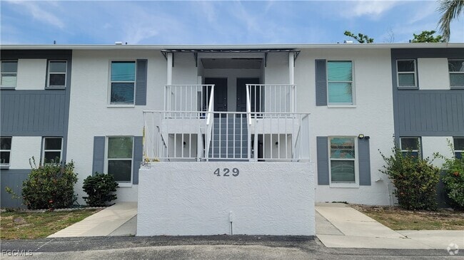 Building Photo - 429 SW 47th Terrace Unit 3 Rental
