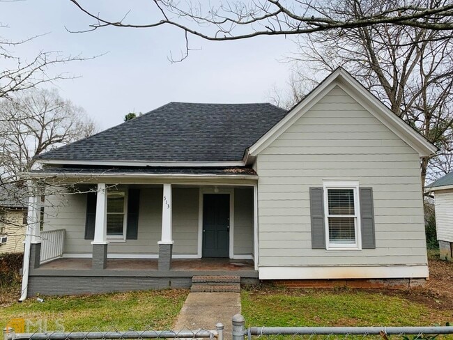 Building Photo - 513 Harwell Ave