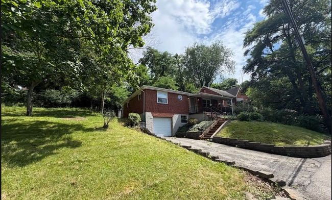 Photo - 2940 Dodds Ave
