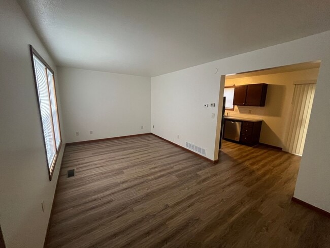Photo - 3 Bedroom Duplex Available in Goshen