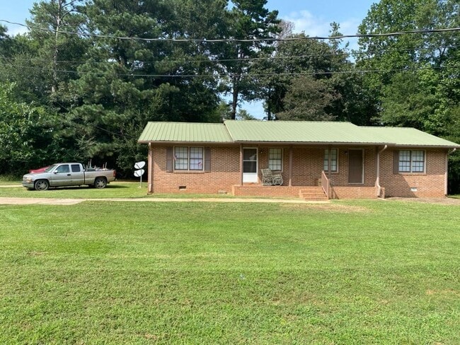 Building Photo - 112 Live Oak Dr Unit 110