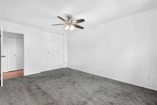 Photo - 1874 Pelham Pkwy S