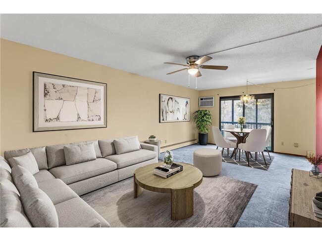 Building Photo - 4101 Parklawn Ave Unit 129