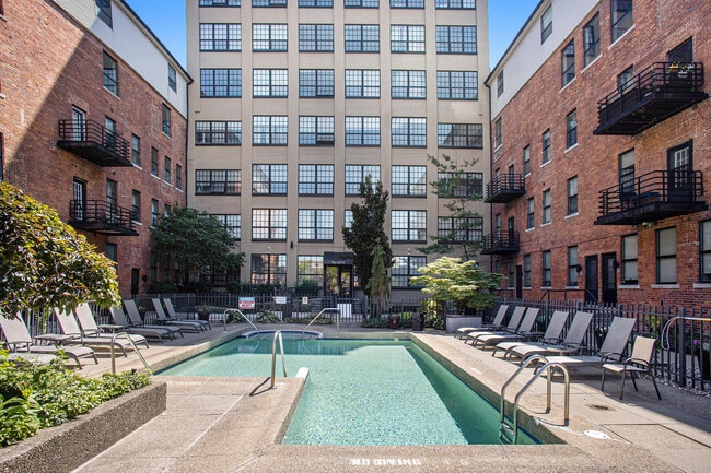 Photo - 6533 E Jefferson Ave Unit 111W