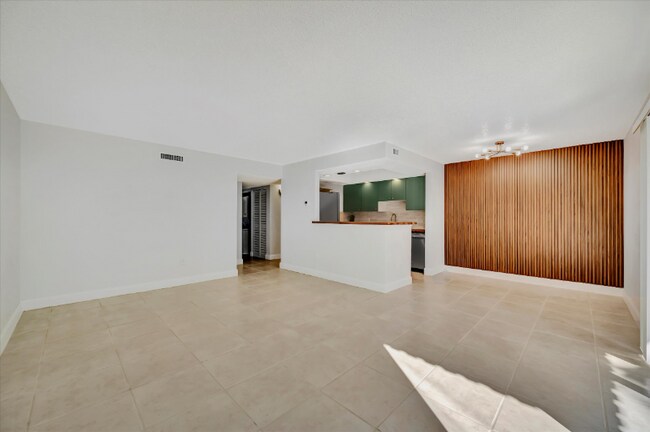 Photo - 776 116th Ave N Unit Apt 1105
