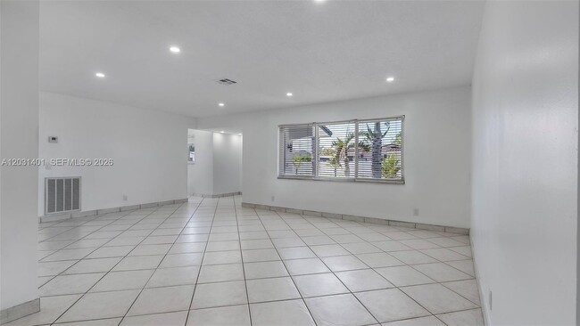 Photo - 9741 NW 5th St