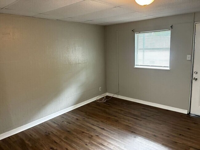 Photo - 2146 Inwood Terrace