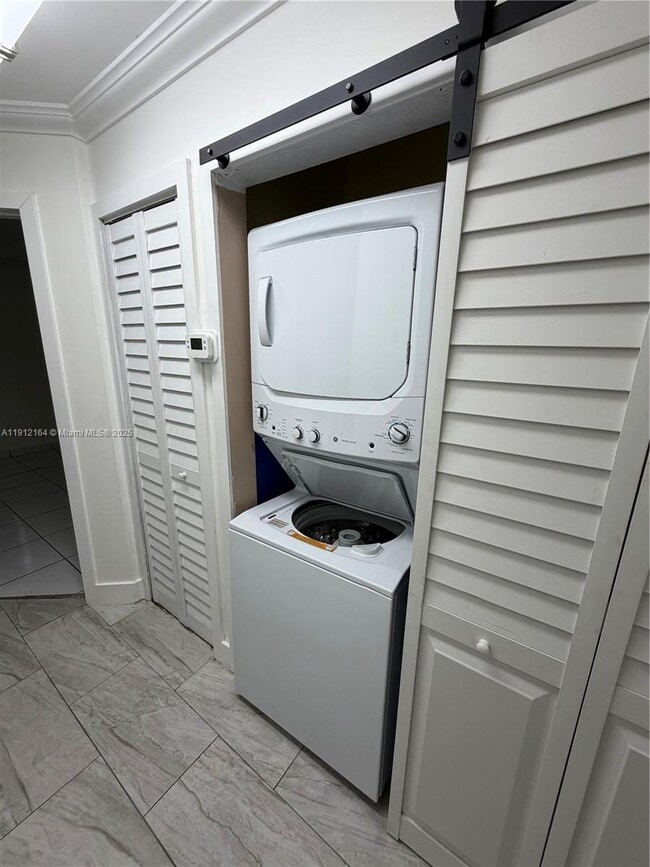 Photo - 18317 SW 114th Ct