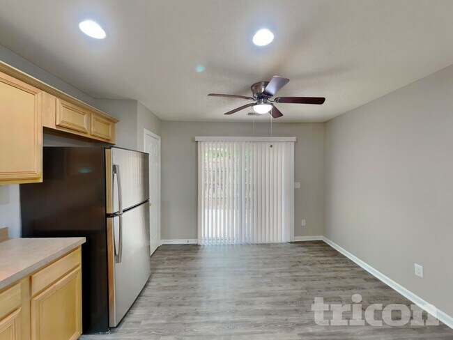Photo - 217 Wild Olive Dr