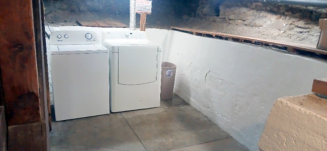 Photo - 606 Dodge St