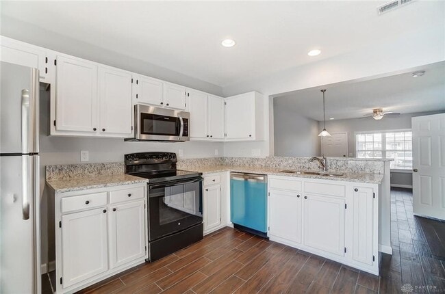 2436 Tarpon Bay Dr
