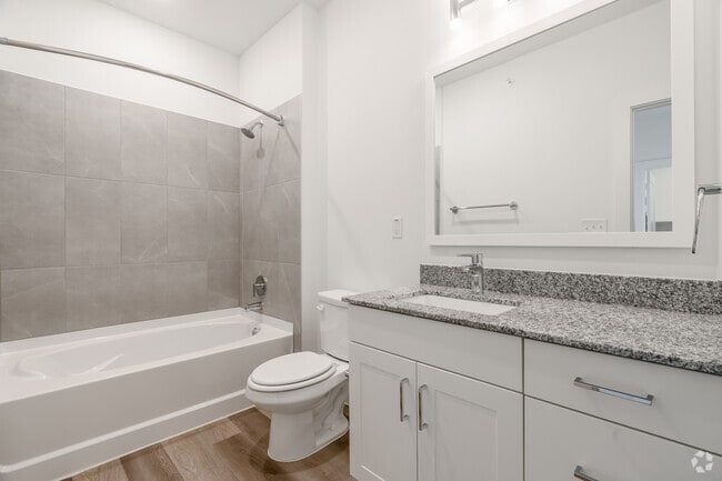 3BR, 2.5BA - 1,451SF - Bathroom